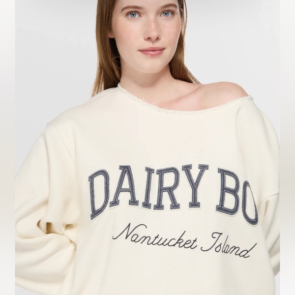 RARE RETIRED Brand New Dairy Boy Nantucket Sweatshirt with Bag - Picture 5 of 8